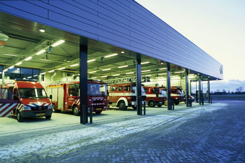 Juliette Bekkering Architects - Brandweer VM - buitenaanzicht remise